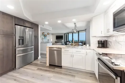 690 Island Way Clearwater Beach FL 33767