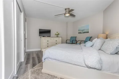 690 Island Way Clearwater Beach FL 33767
