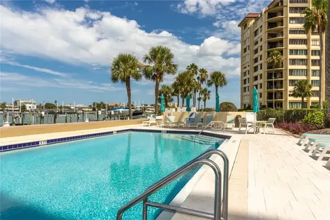 690 Island Way Clearwater Beach FL 33767
