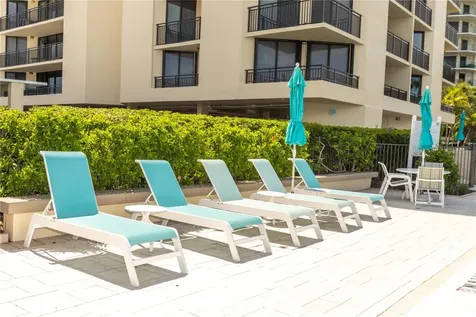 690 Island Way Clearwater Beach FL 33767