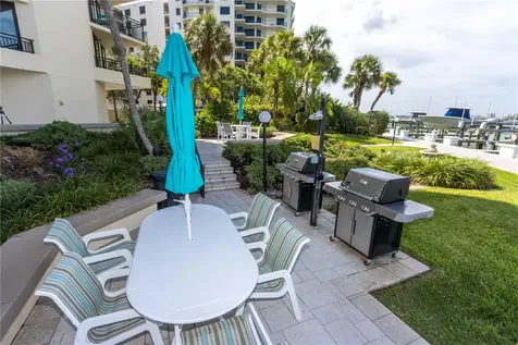 690 Island Way Clearwater Beach FL 33767