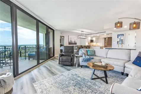 690 Island Way Clearwater Beach FL 33767