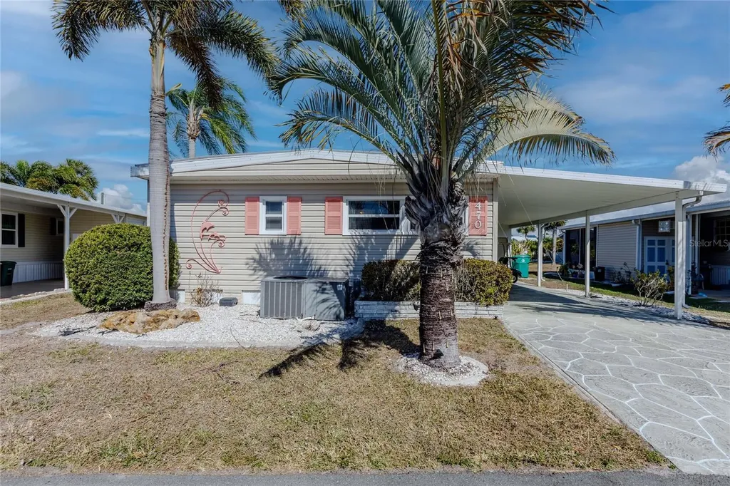 2100 Kings Highway Punta Gorda FL 33980
