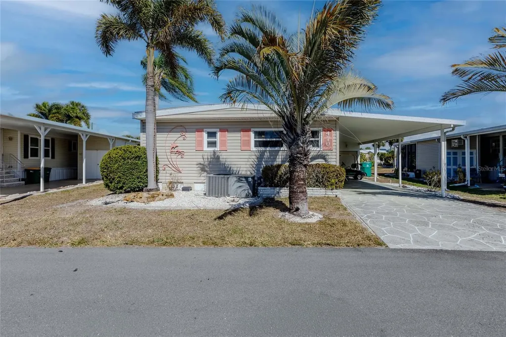 2100 Kings Highway Punta Gorda FL 33980