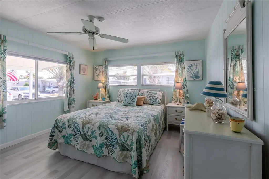 2100 Kings Highway Punta Gorda FL 33980