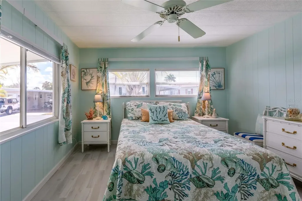 2100 Kings Highway Punta Gorda FL 33980