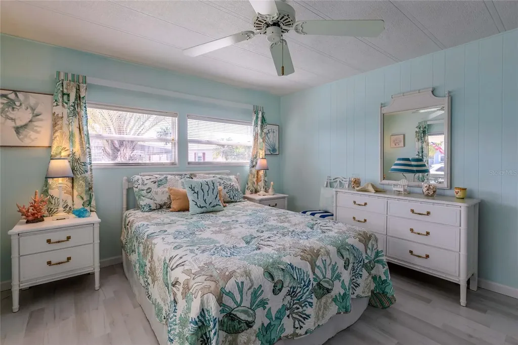 2100 Kings Highway Punta Gorda FL 33980