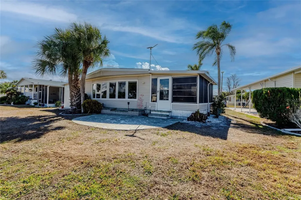2100 Kings Highway Punta Gorda FL 33980