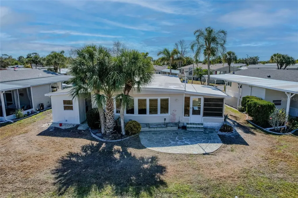 2100 Kings Highway Punta Gorda FL 33980