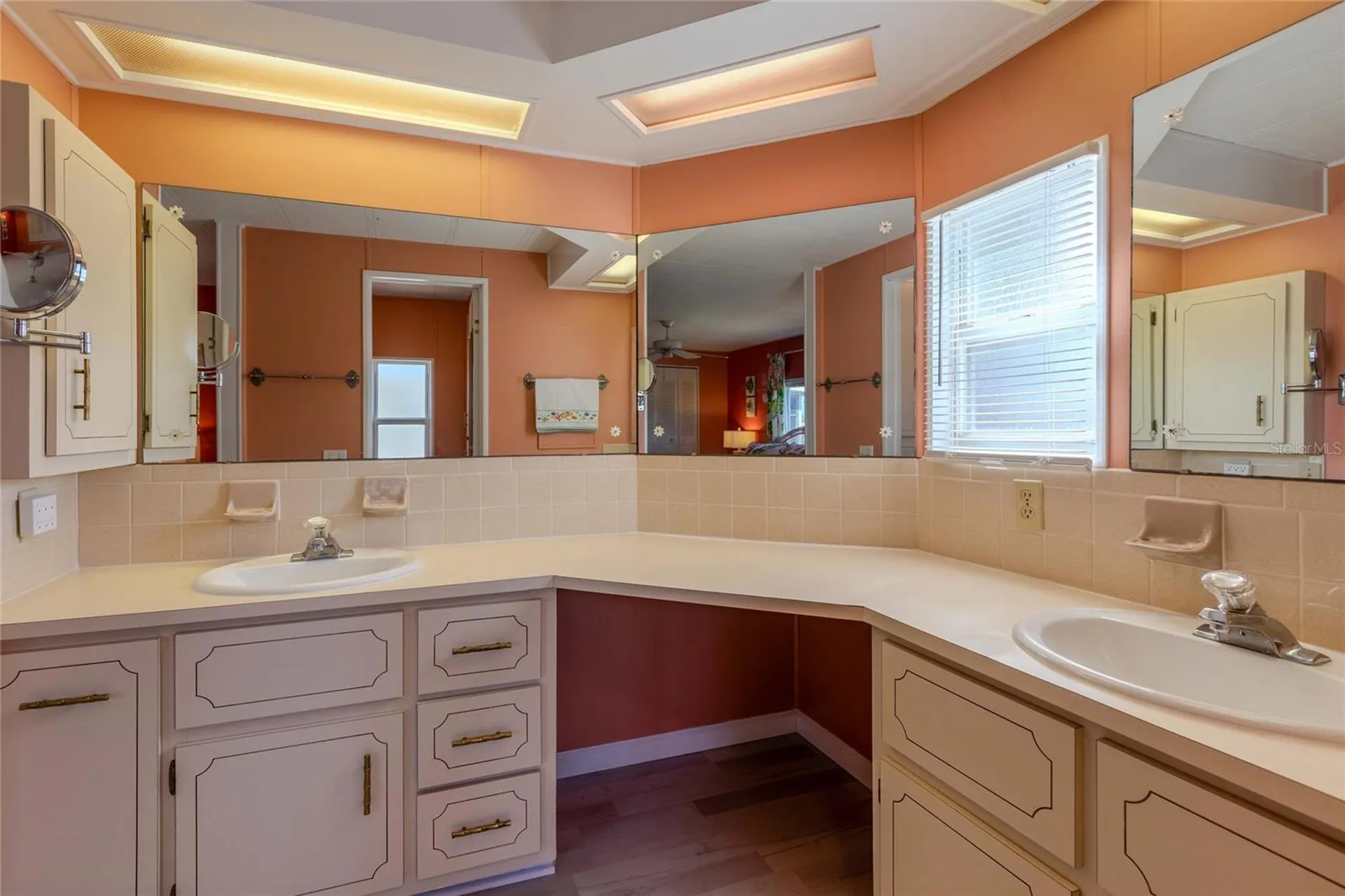 2100 Kings Highway Punta Gorda FL 33980