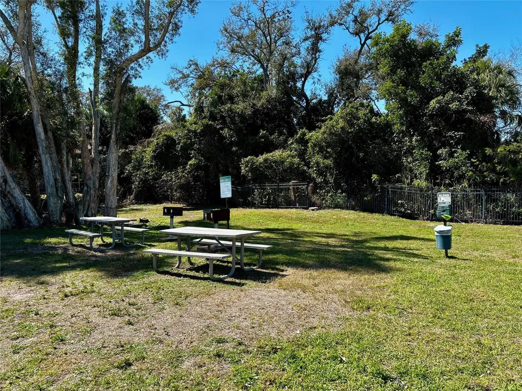 5310 26th Street W Bradenton FL 34207