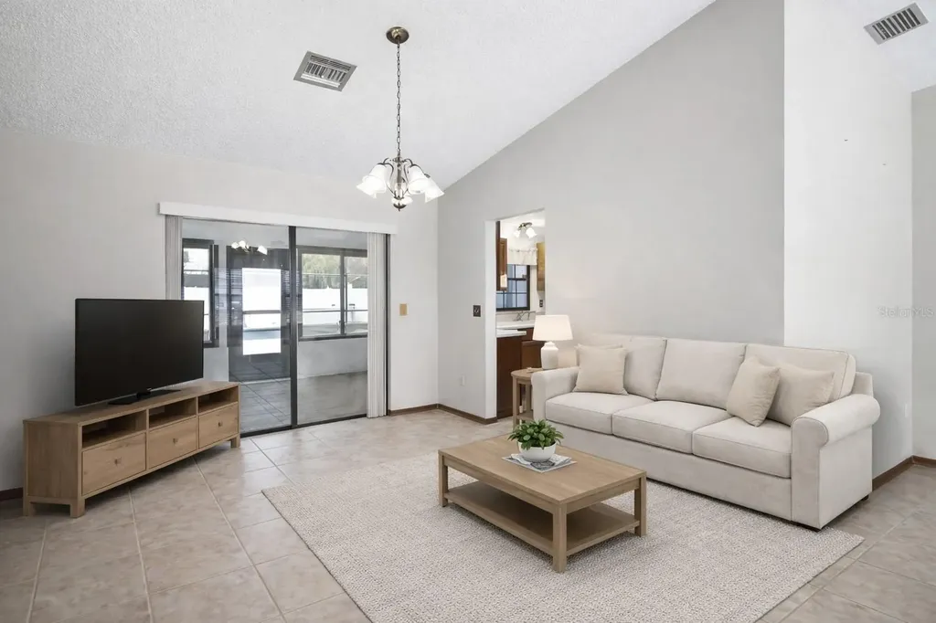 1345 Blythe Avenue Deltona FL 32725