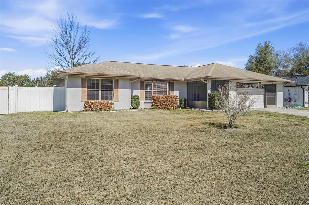 1345 Blythe Avenue Deltona FL 32725