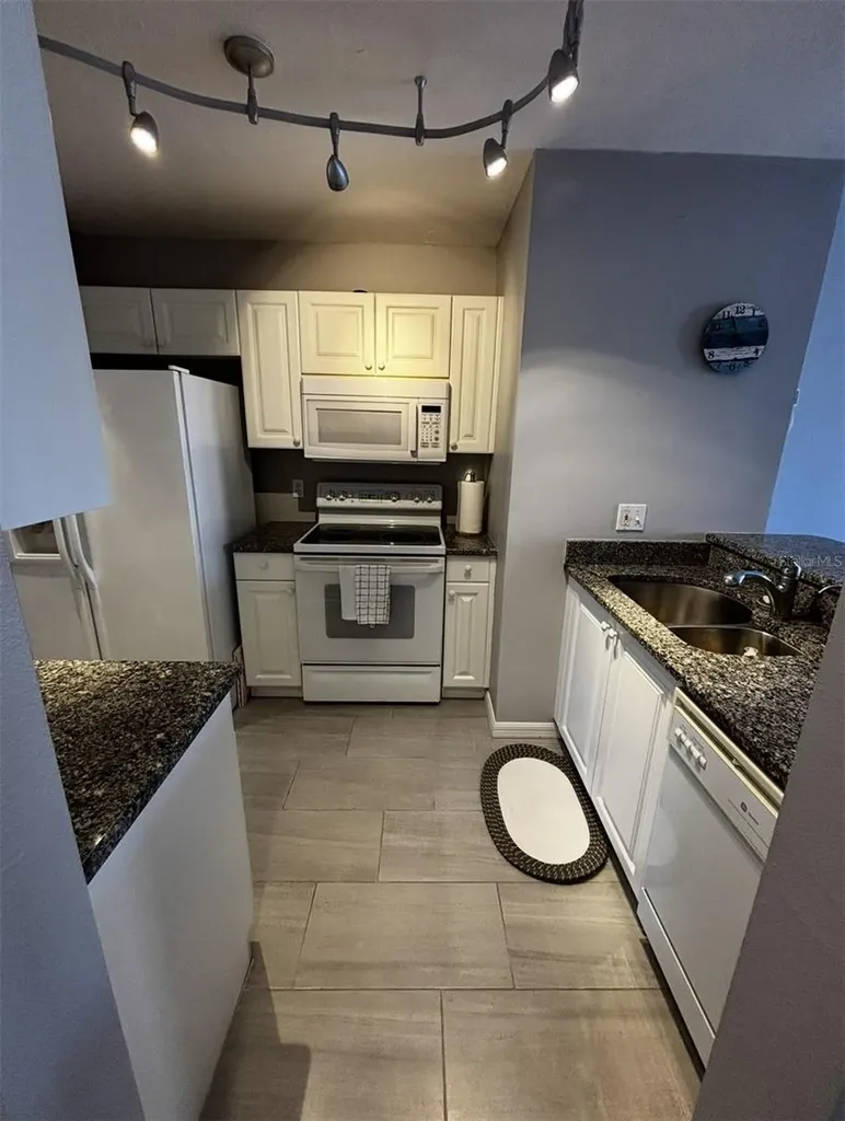 4220 Central Sarasota Parkway Sarasota FL 34238