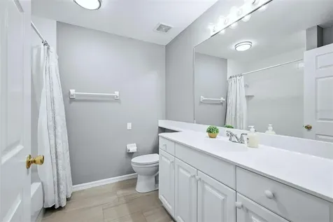 4220 Central Sarasota Parkway Sarasota FL 34238
