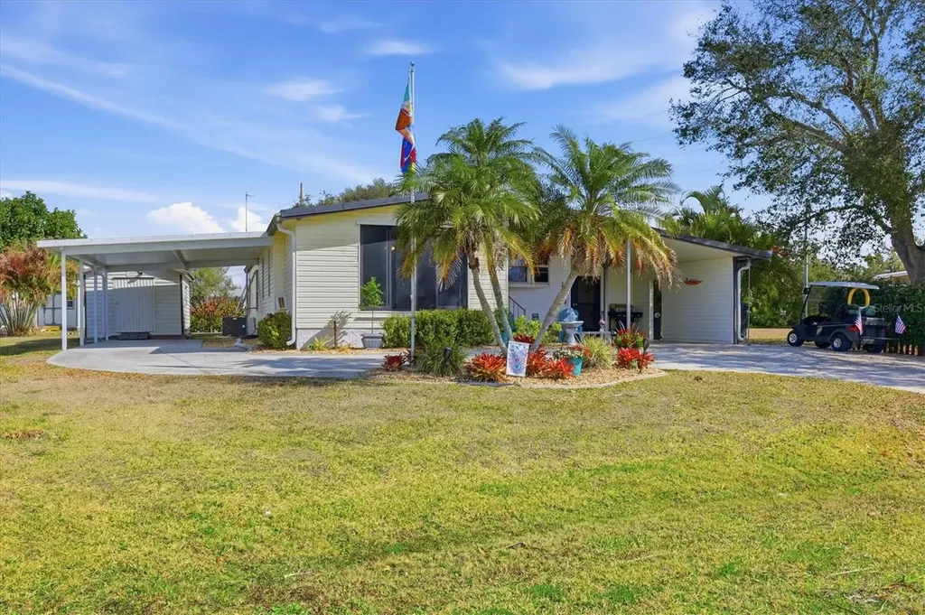 6222 Falcon Drive Englewood FL 34224