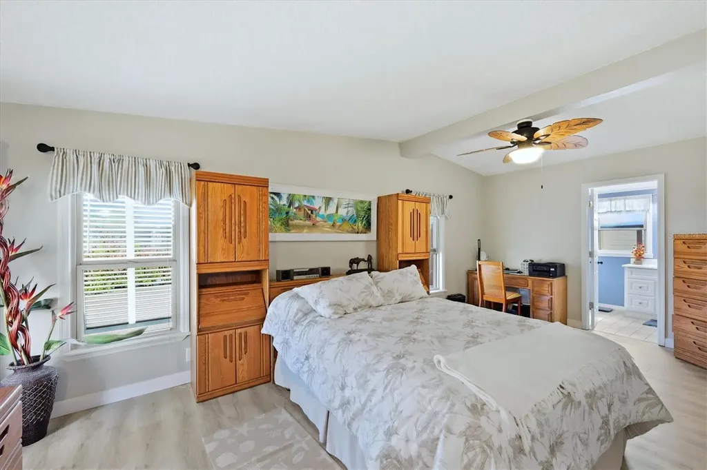 6222 Falcon Drive Englewood FL 34224