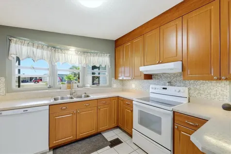 6222 Falcon Drive Englewood FL 34224