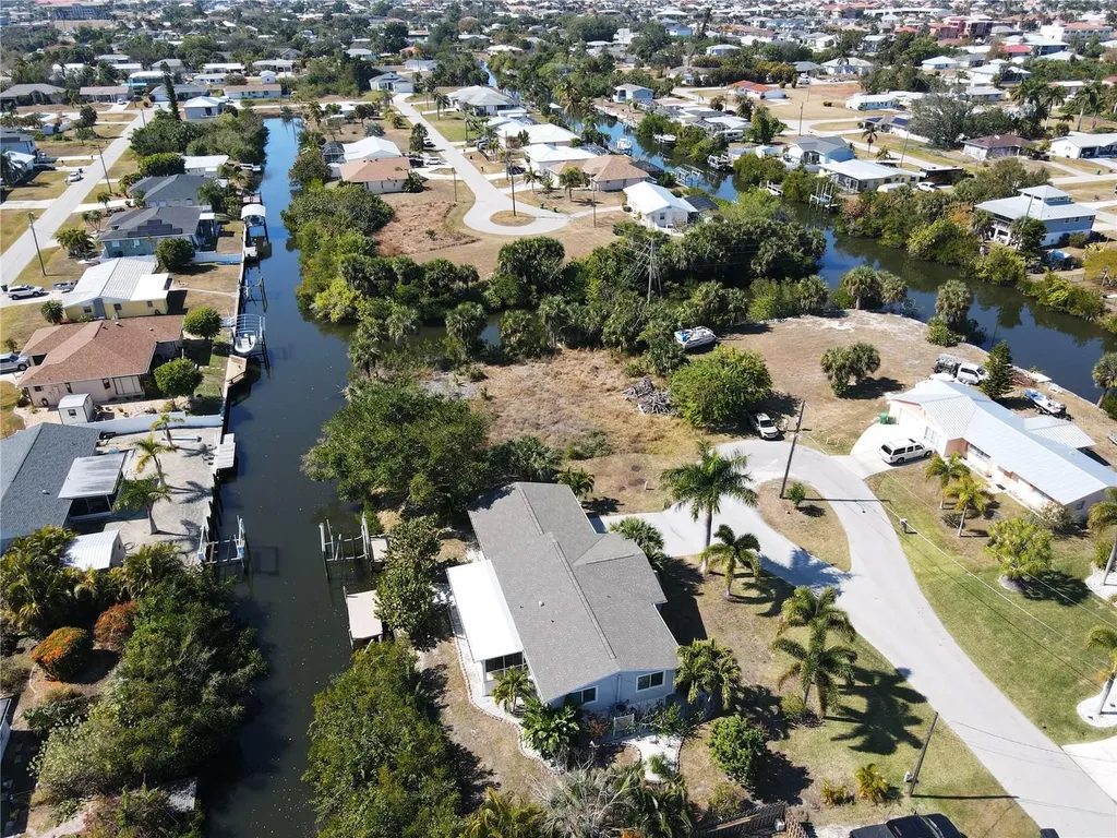 621 Sturgeon Place Punta Gorda FL 33950