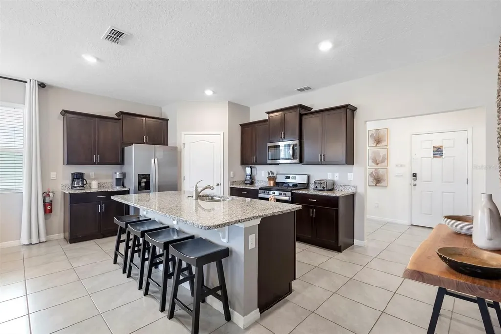 7592 Oakmoss Loop Davenport FL 33837