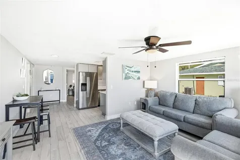 5320 Moeller Avenue Sarasota FL 34233