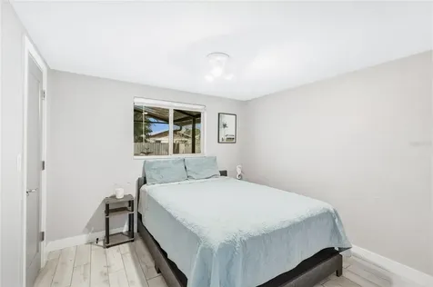 5320 Moeller Avenue Sarasota FL 34233