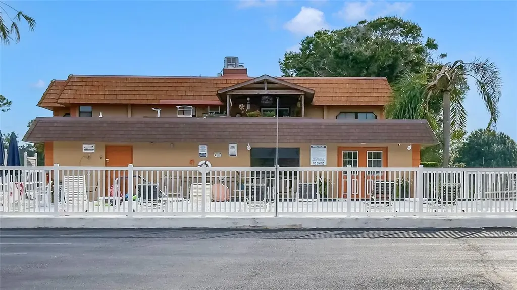 10192 Seminole Island Drive Largo FL 33773