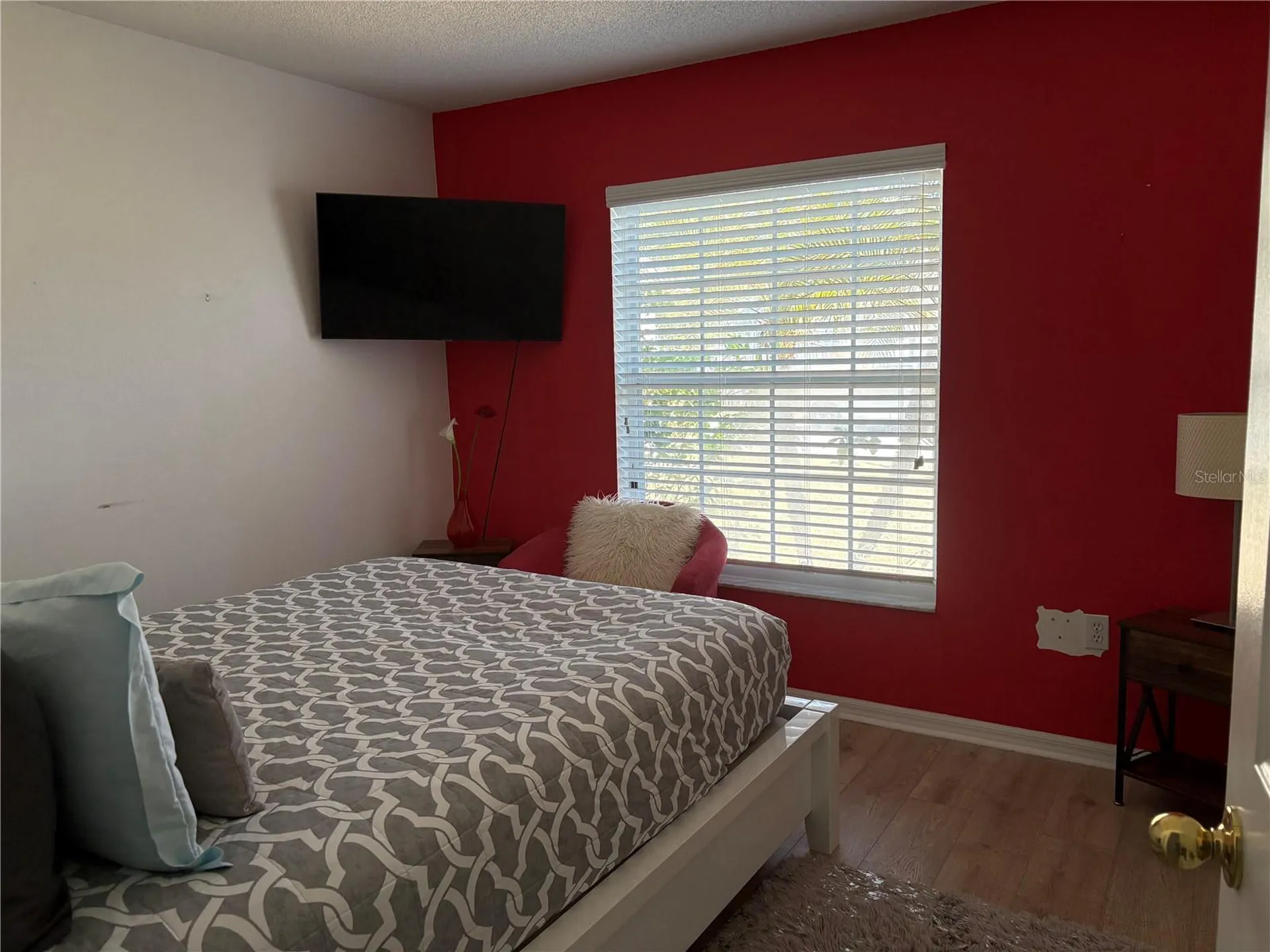 128 Lake Shore Parkway Davenport FL 33896