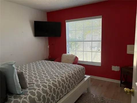 128 Lake Shore Parkway Davenport FL 33896