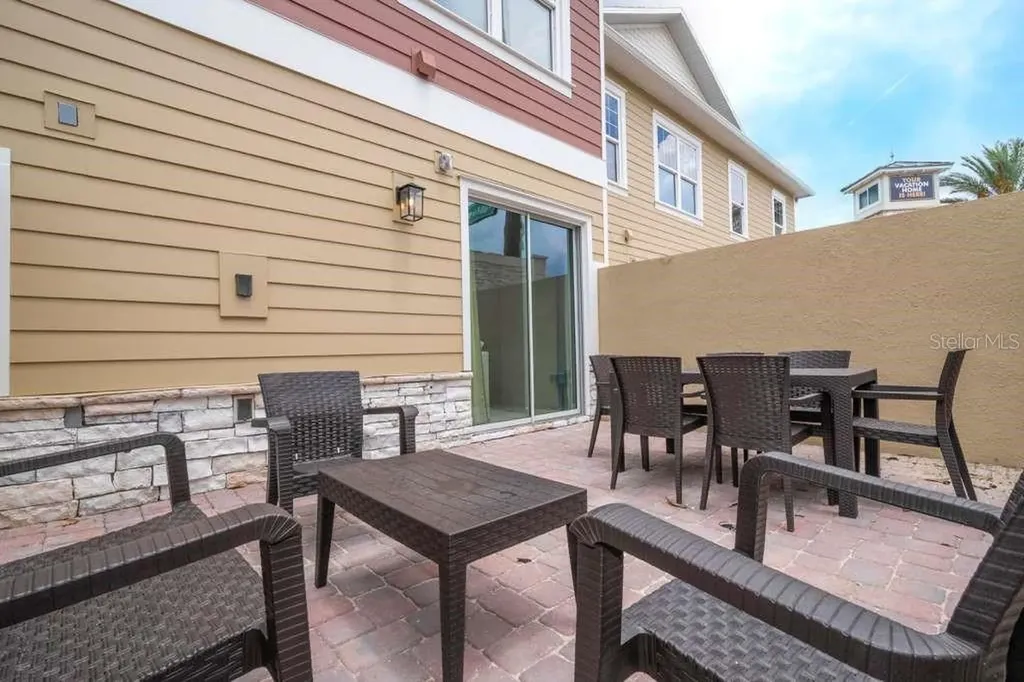7595 Sunflower Circle Kissimmee FL 34747