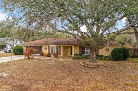 817 Berryhill Circle Fruitland Park FL 34731