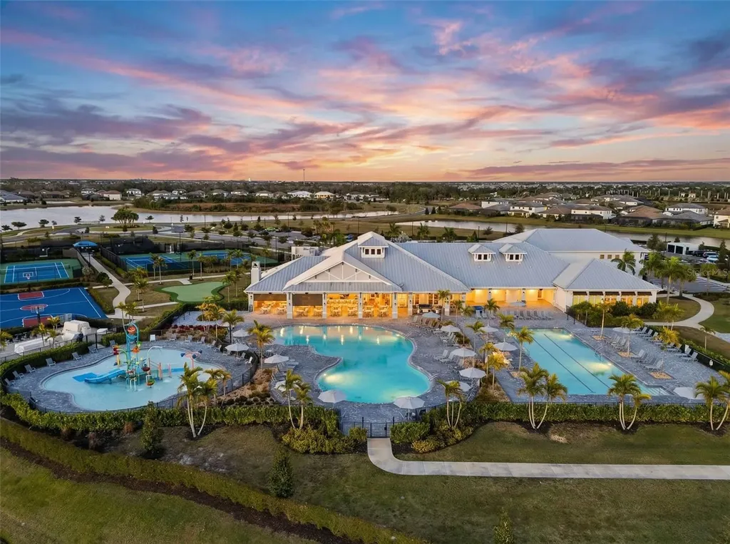 15311 Golden Beam Place Lakewood Ranch FL 34211