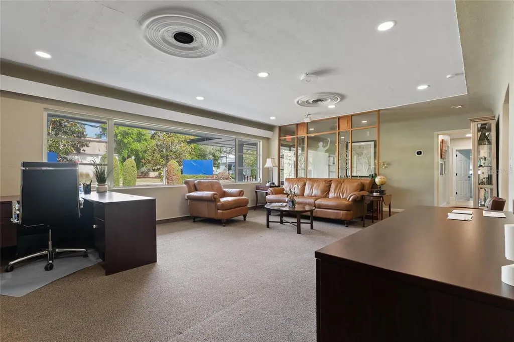 600 E Tarpon Avenue Tarpon Springs FL 34689