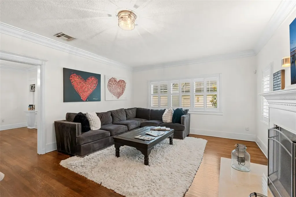 521 Sheridan Boulevard Orlando FL 32804