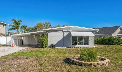 101 Sunlit Cove Drive NE St Petersburg FL 33702