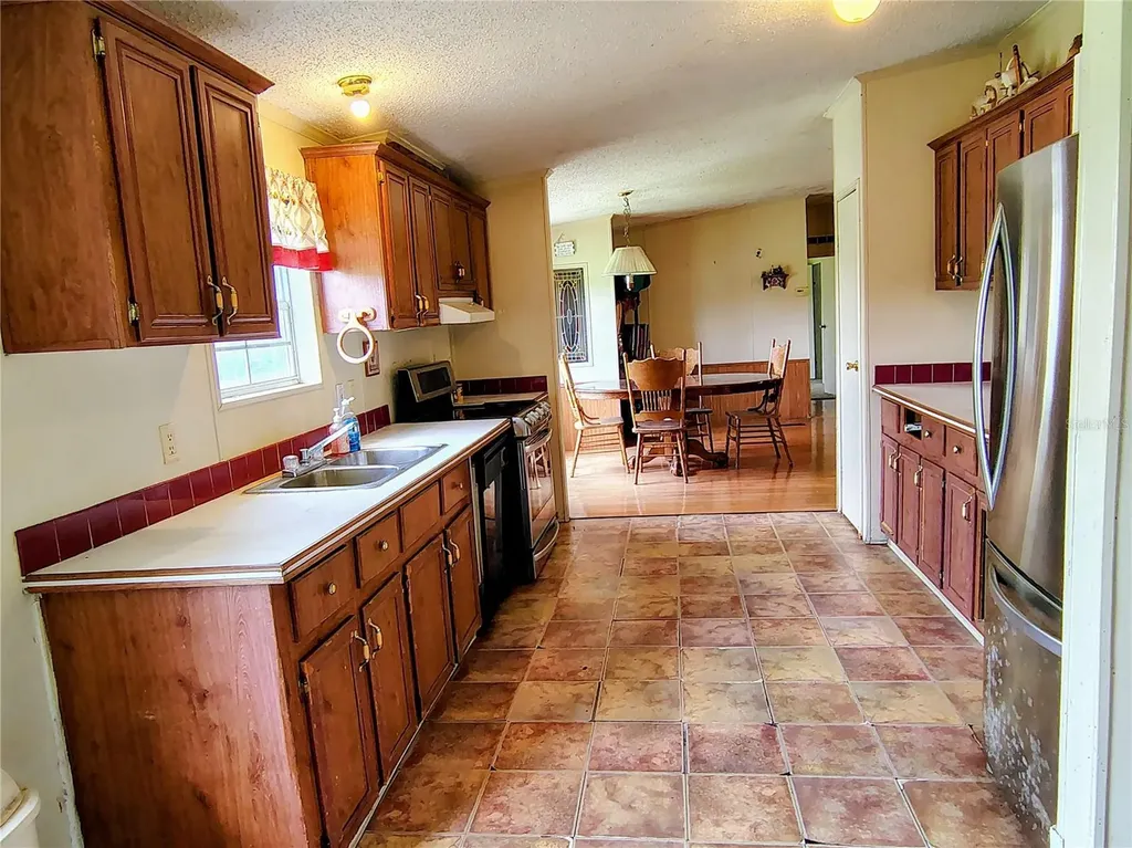 14240 Sr 471 Webster FL 33597