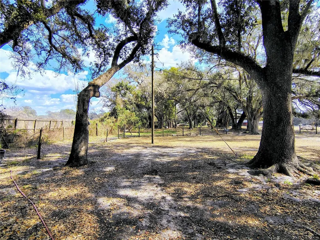 14240 Sr 471 Webster FL 33597