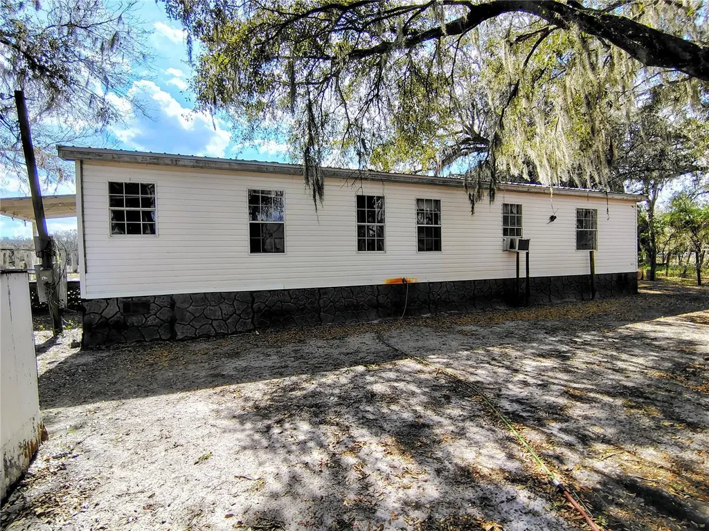 14240 Sr 471 Webster FL 33597