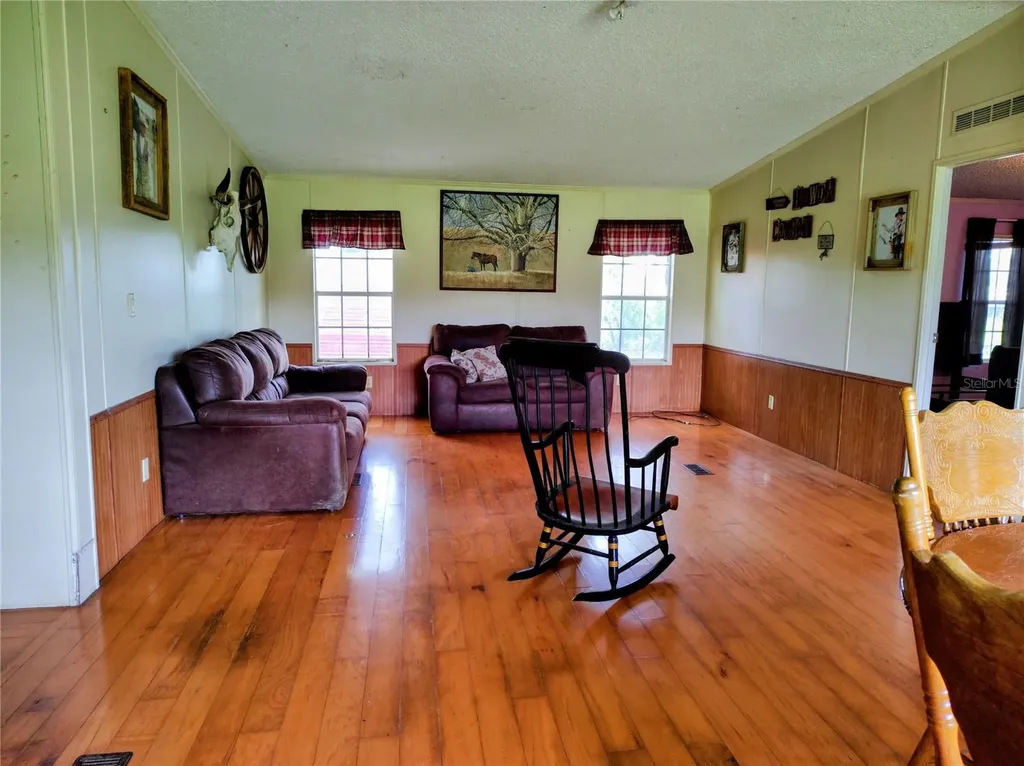 14240 Sr 471 Webster FL 33597