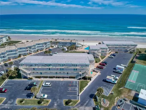 4849 Saxon Drive New Smyrna Beach FL 32169
