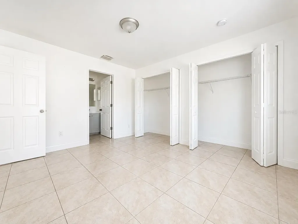 777-779 Bedford Drive Lehigh Acres FL 33974