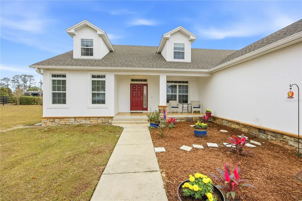 5608 Strong Point Weirsdale FL 32195