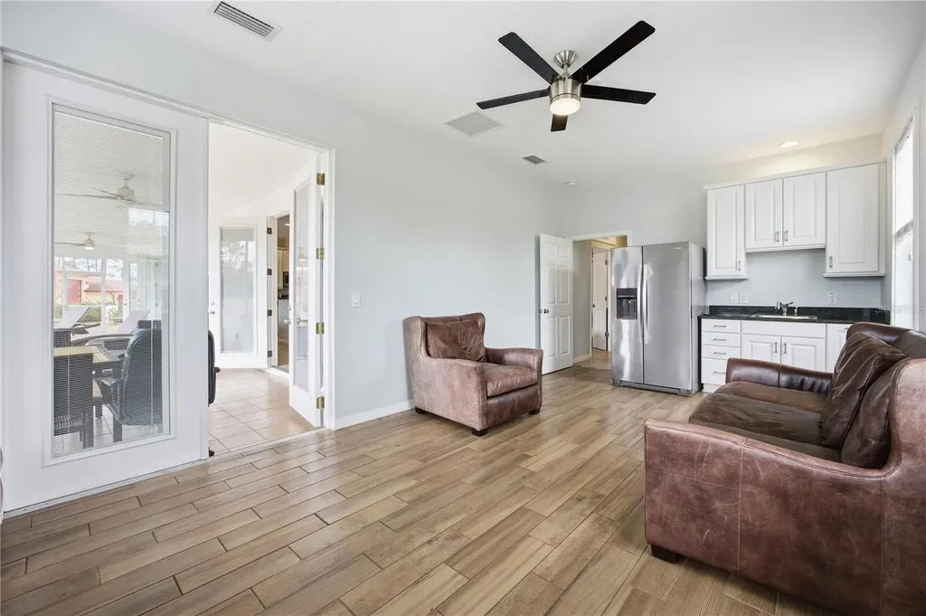 5608 Strong Point Weirsdale FL 32195