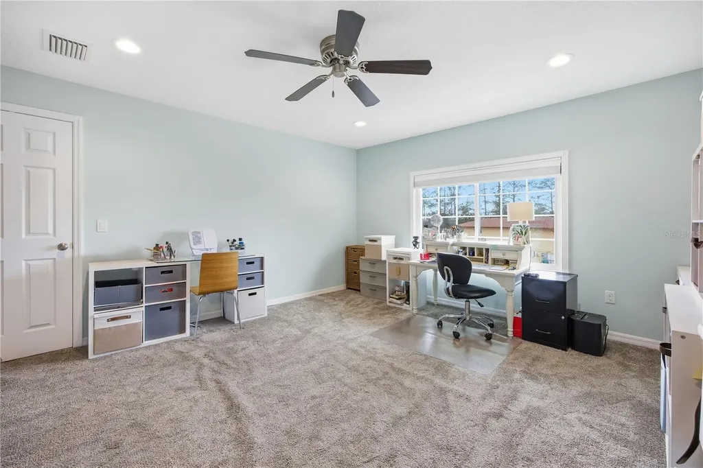 5608 Strong Point Weirsdale FL 32195