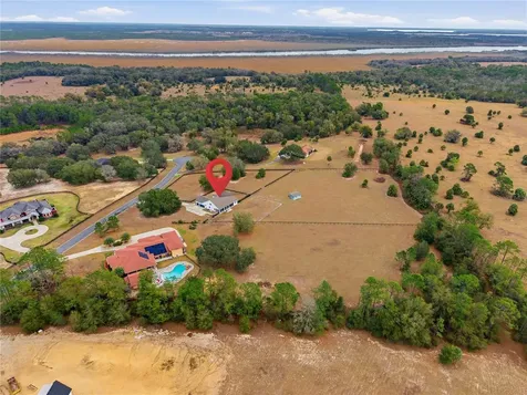 5608 Strong Point Weirsdale FL 32195
