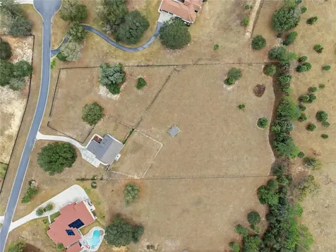 5608 Strong Point Weirsdale FL 32195