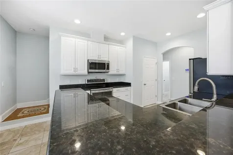 5608 Strong Point Weirsdale FL 32195