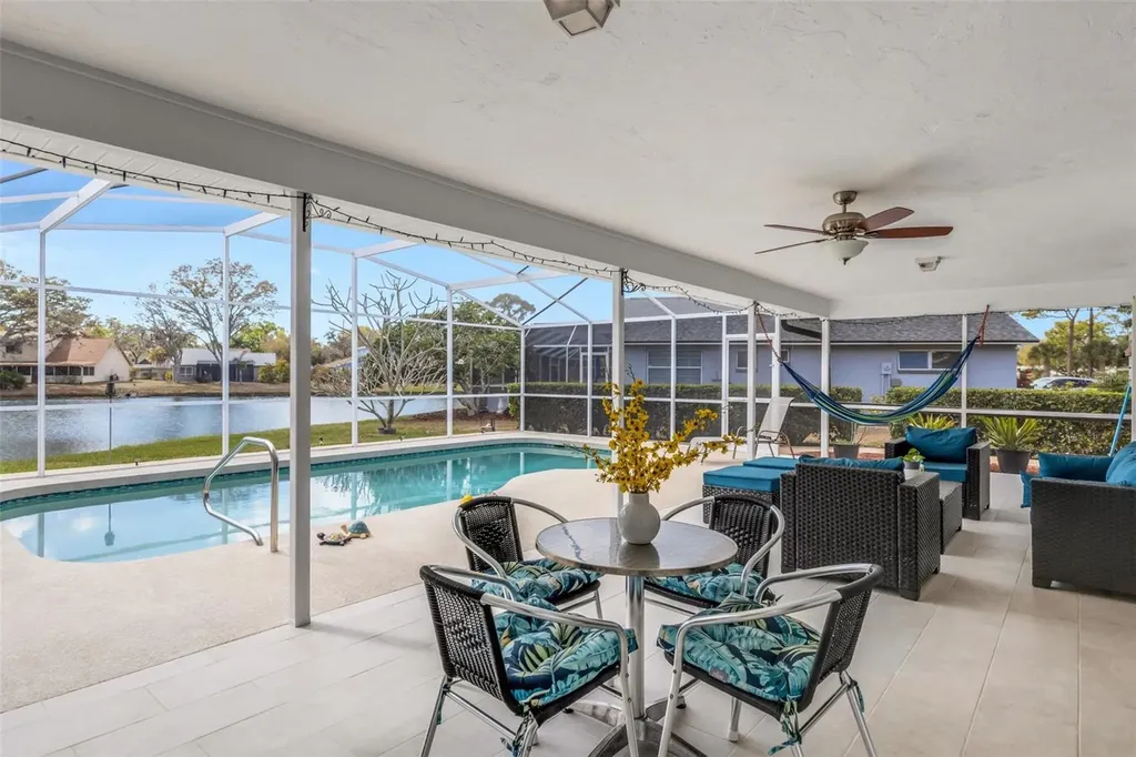 5836 Helen Way Sarasota FL 34243