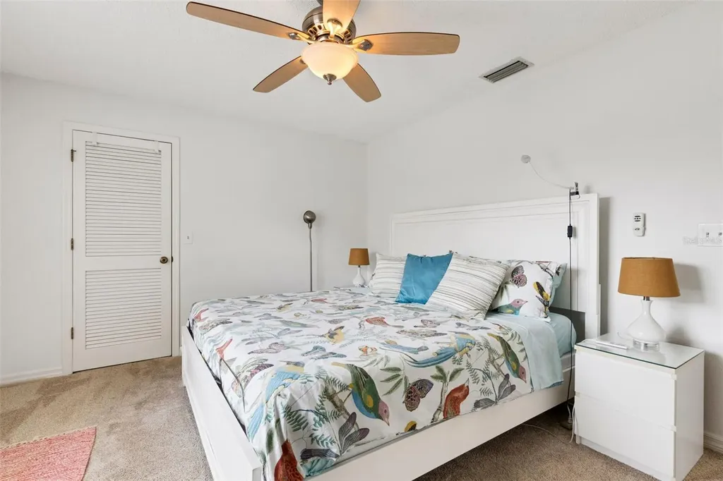 5836 Helen Way Sarasota FL 34243