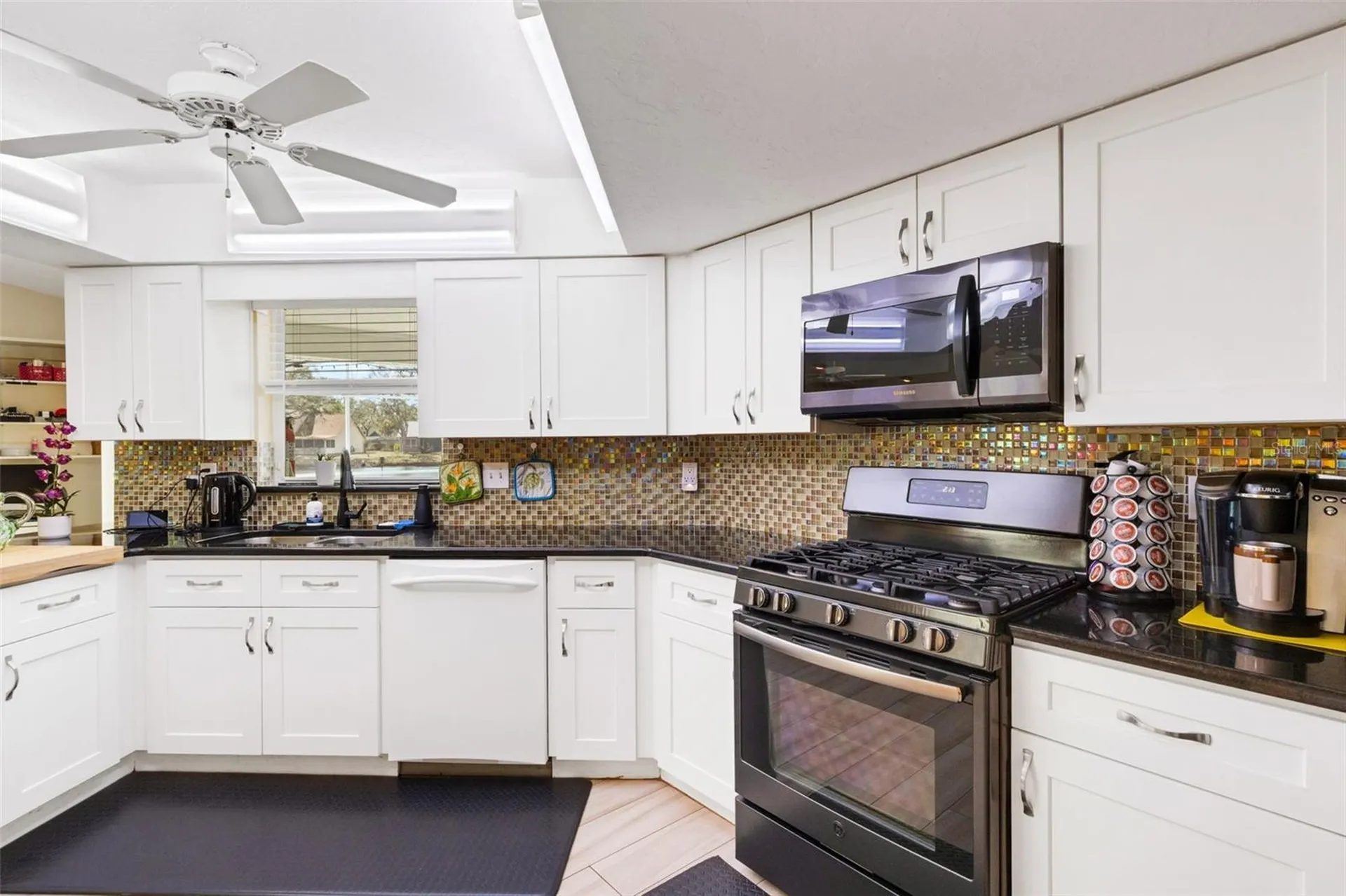 5836 Helen Way Sarasota FL 34243